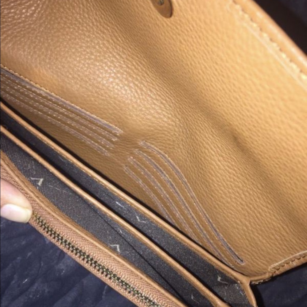 Wallet - Picture 2 of 4